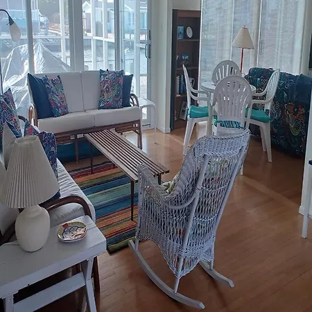 Stunning Home In Loveladies With 3 Bedrooms And Internet